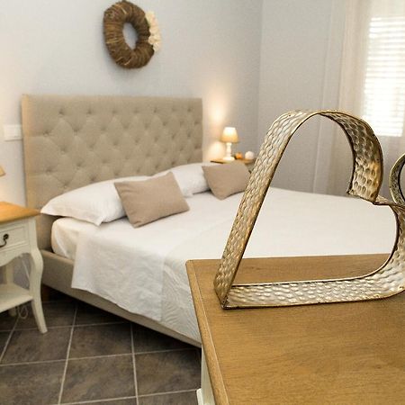 Reginella B&B Palermo Eksteriør billede