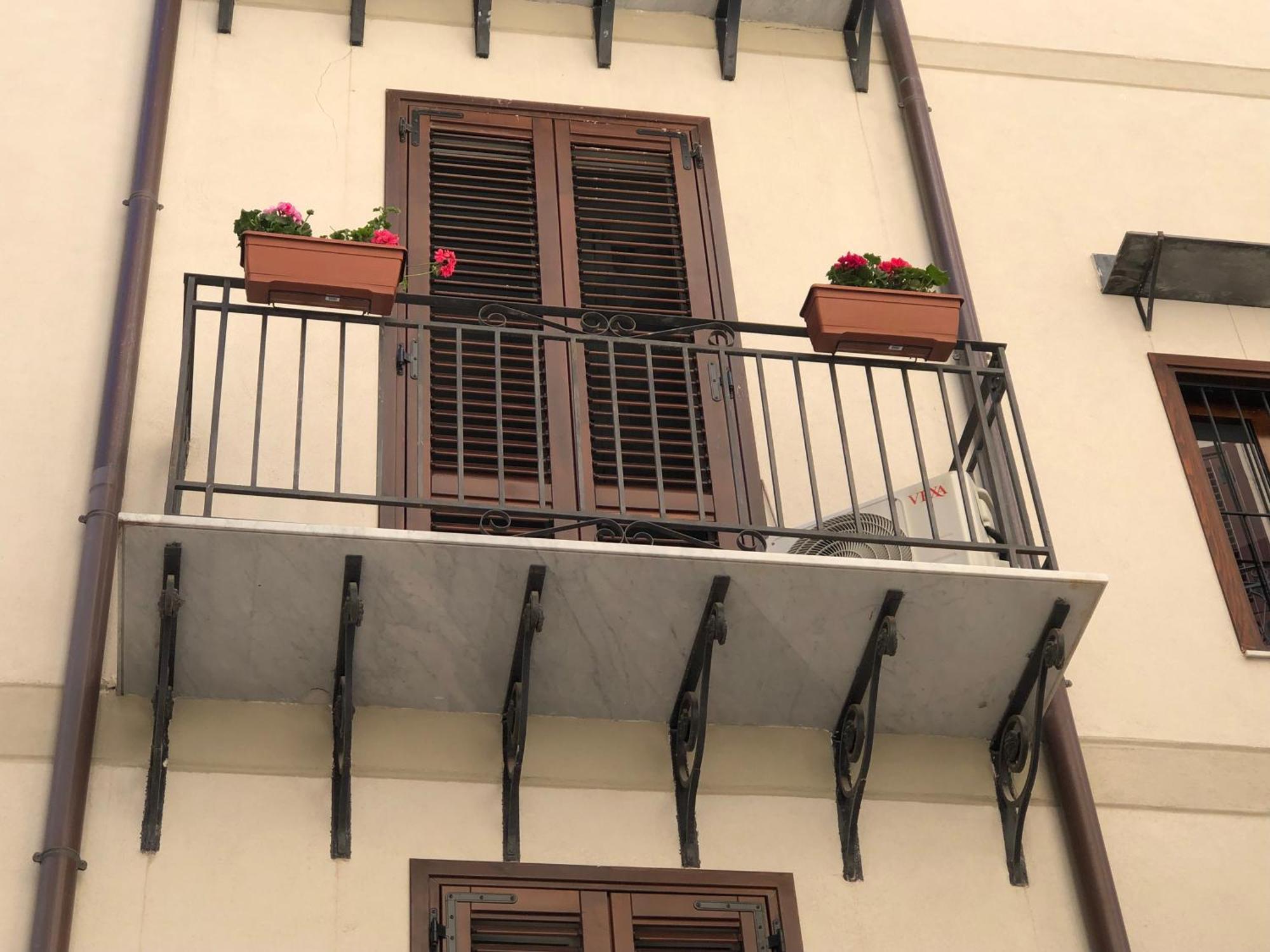 Reginella B&B Palermo Eksteriør billede