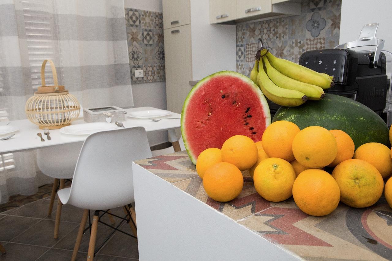 Reginella B&B Palermo Eksteriør billede